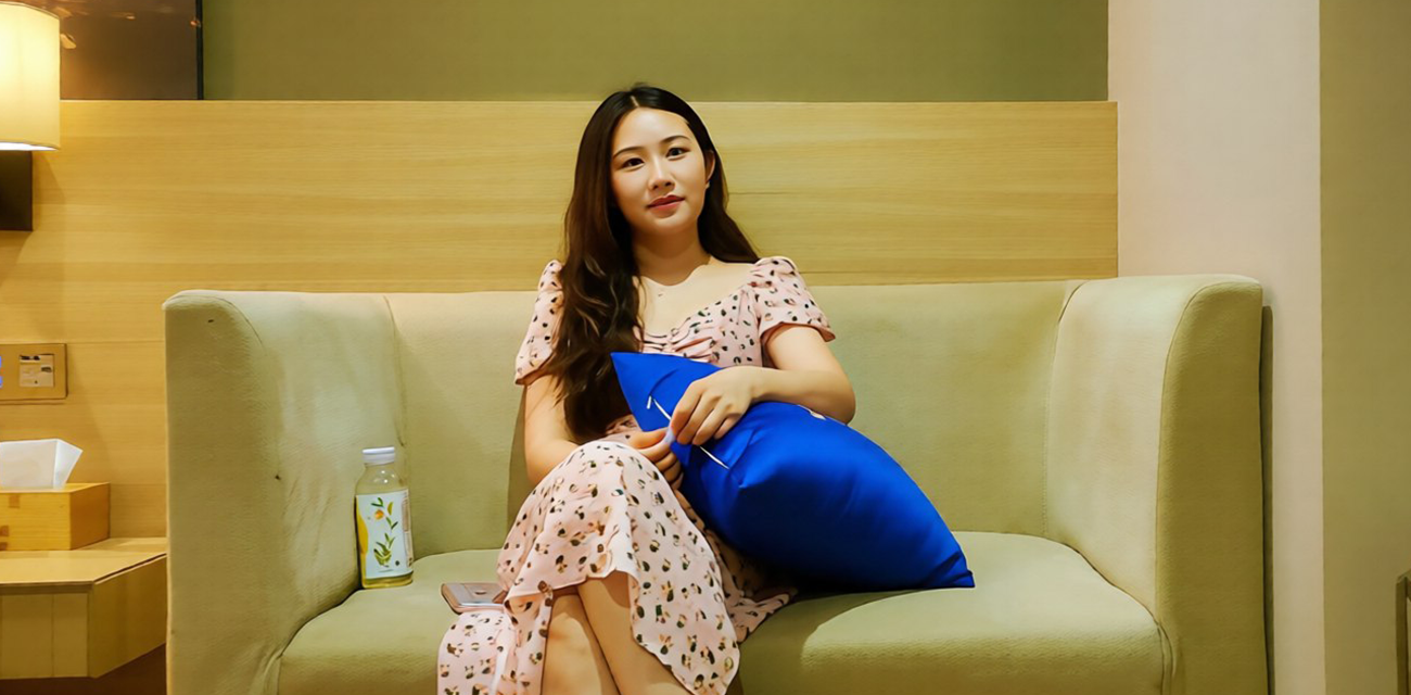 清冷娇娃大姨妈期间突然淫荡爆发 教父探花疯狂输出让她高潮迭起 内射满满太刺激了!